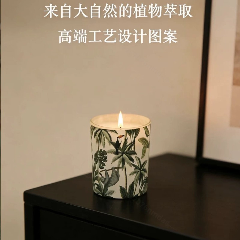 شمعة معطرة في وعاء زجاجي من شم - مراجعة Home Fragrance Jar وسعره